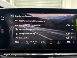 SKODA Octavia – Fahrzeugbild 12