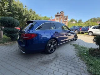 MERCEDES-BENZ C 220 – Fahrzeugbild 6
