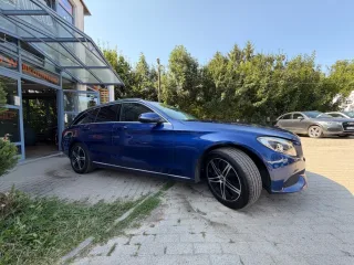 MERCEDES-BENZ C 220 – Fahrzeugbild 7