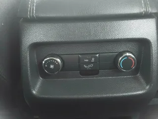 FORD Galaxy – Fahrzeugbild 14