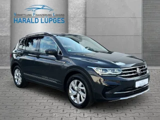 VW Tiguan – Fahrzeugbild 3
