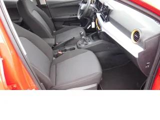 SEAT Ibiza – Fahrzeugbild 13