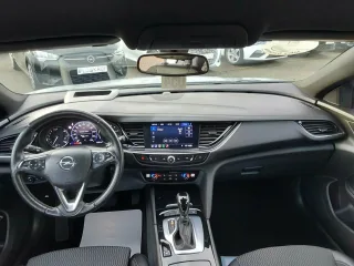 OPEL Insignia – Fahrzeugbild 11