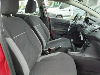 FORD FIESTA – Fahrzeugbild 9