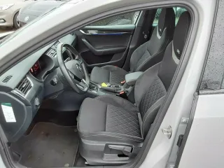 SKODA OCTAVIA – Fahrzeugbild 11
