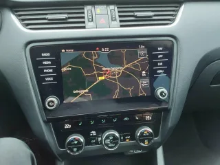 SKODA OCTAVIA – Fahrzeugbild 14