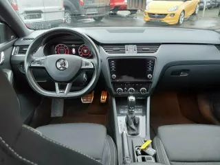 SKODA OCTAVIA – Fahrzeugbild 9