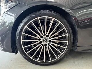 MERCEDES-BENZ C 200 – Fahrzeugbild 14