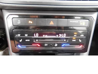 VW T-Cross – Fahrzeugbild 7