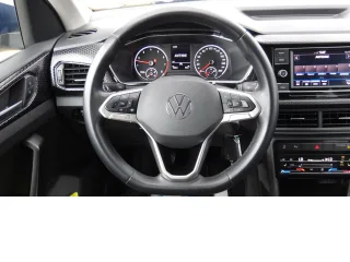 VW T-Cross – Fahrzeugbild 8