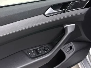 VW Passat – Fahrzeugbild 9