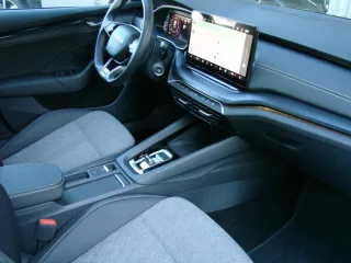 SKODA Octavia – Fahrzeugbild 14