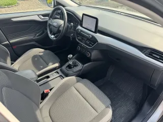 FORD Focus – Fahrzeugbild 5