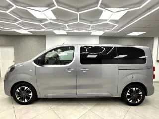 OPEL Zafira – Fahrzeugbild 3