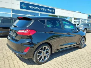FORD Fiesta – Fahrzeugbild 10