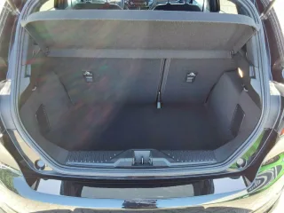 FORD Fiesta – Fahrzeugbild 4