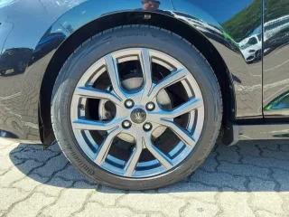 FORD Fiesta – Fahrzeugbild 5