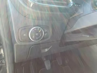 FORD Fiesta – Fahrzeugbild 8