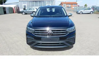 VW Tiguan – Fahrzeugbild 3
