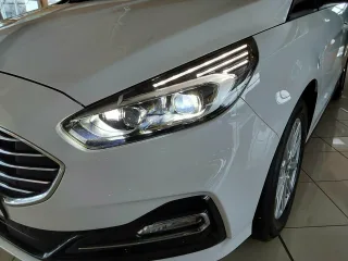 FORD S-Max – Fahrzeugbild 7