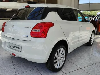 SUZUKI Swift – Fahrzeugbild 8