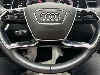 AUDI A6 – Fahrzeugbild 10