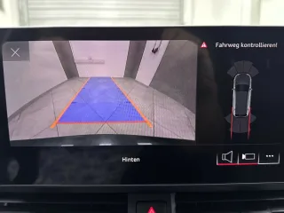 AUDI A4 – Fahrzeugbild 11