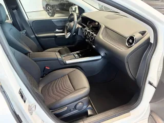 MERCEDES-BENZ B 200 – Fahrzeugbild 5