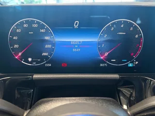MERCEDES-BENZ B 200 – Fahrzeugbild 6