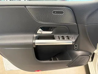 MERCEDES-BENZ B 200 – Fahrzeugbild 7