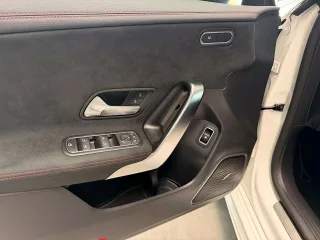 MERCEDES-BENZ CLA – Fahrzeugbild 9