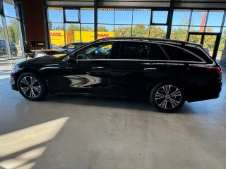 MERCEDES-BENZ E 220 – Fahrzeugbild 12