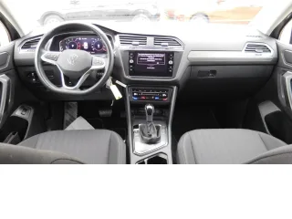 VW Tiguan – Fahrzeugbild 9