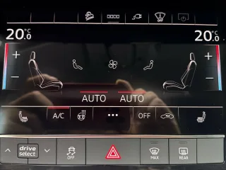 AUDI e-tron – Fahrzeugbild 11