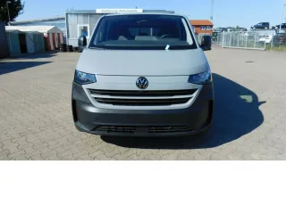 VW T7 – Fahrzeugbild 3