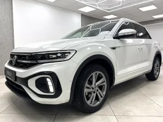 VW T-Roc – Fahrzeugbild 2