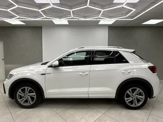 VW T-Roc – Fahrzeugbild 3