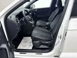 VW T-Roc – Fahrzeugbild 5