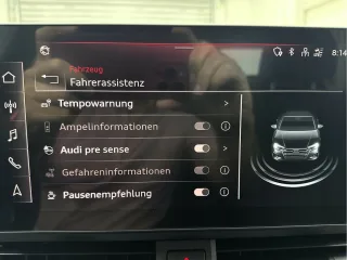 AUDI A4 – Fahrzeugbild 14