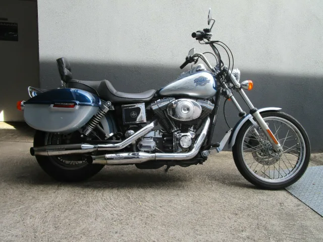 HARLEY DAVIDSON Dyna gebraucht kaufen