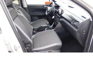 VW T-Cross – Fahrzeugbild 11