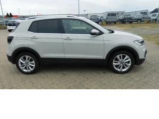 VW T-Cross – Fahrzeugbild 2