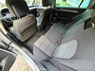VW Passat – Fahrzeugbild 13
