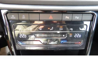 VW T-Roc – Fahrzeugbild 7