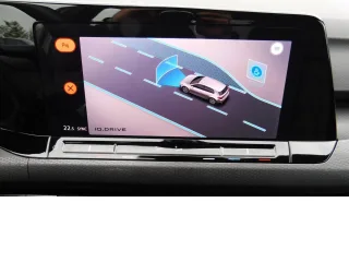 VW Golf – Fahrzeugbild 6