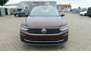 VW Tiguan – Fahrzeugbild 3