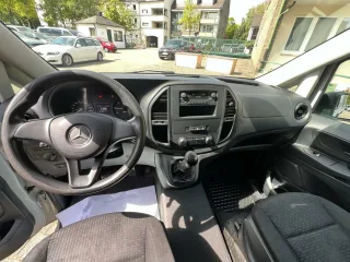 MERCEDES-BENZ Vito – Fahrzeugbild 2
