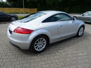 AUDI TT – Fahrzeugbild 3