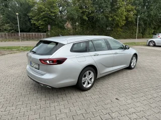 OPEL Insignia – Fahrzeugbild 3