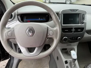 RENAULT ZOE – Fahrzeugbild 7